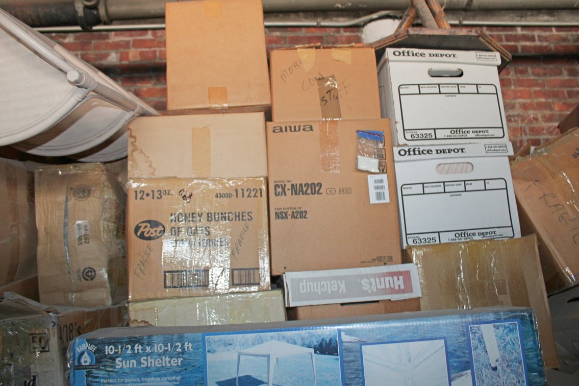 Image for INDOOR PRIVATE CELEBRITY MYSTERY AUCTION