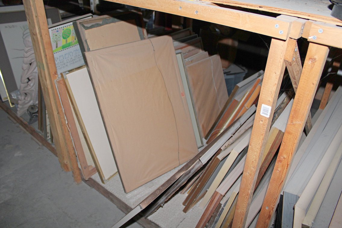 Image for INDOOR PRIVATE CELEBRITY MYSTERY AUCTION
