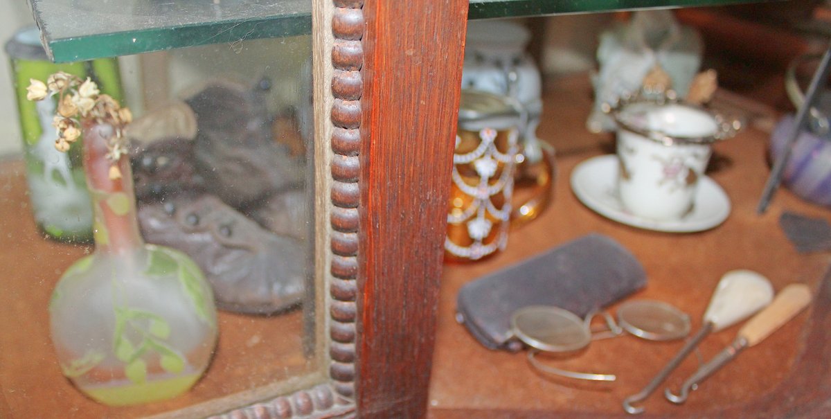 Image for FANTASTIC ANTIQUE ESTATE AUCTION