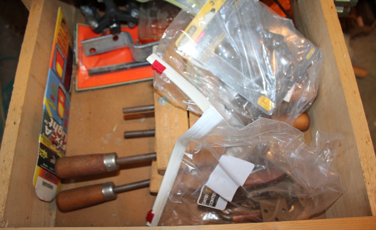Image for ESTATE AUCTION