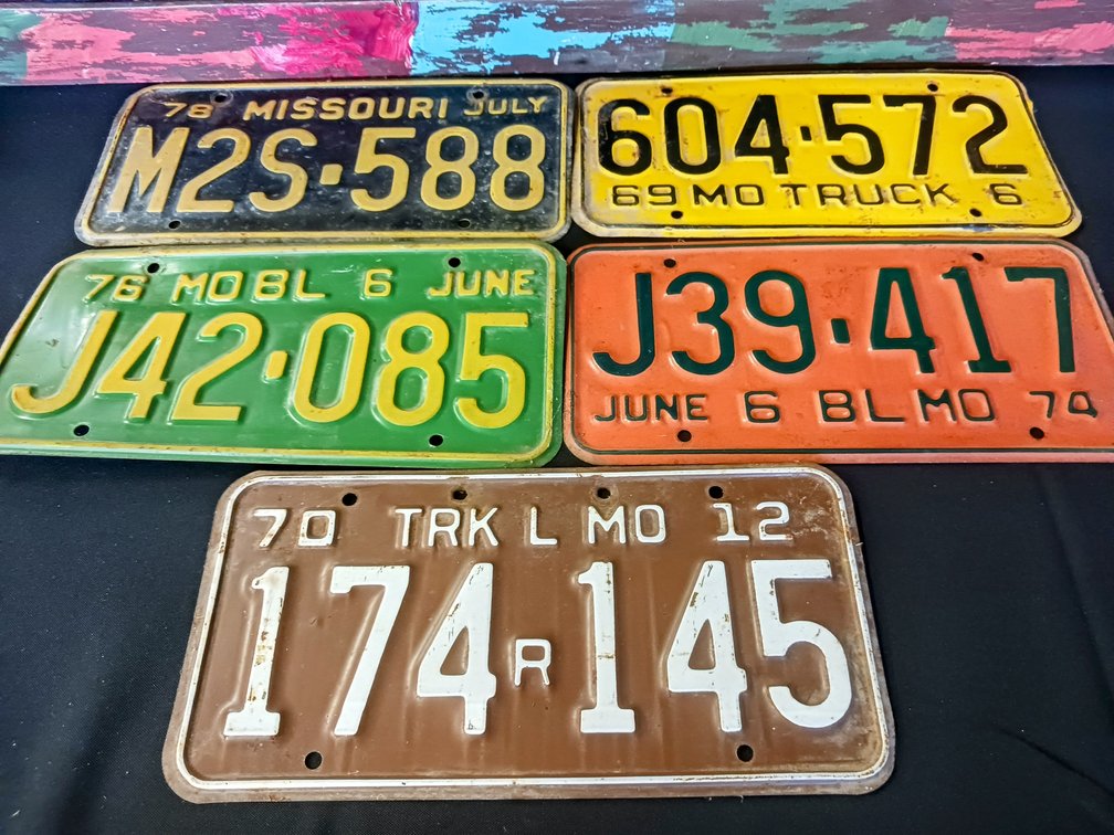 Image for INDOOR MULTI-ESTATE ANTIQUE AUCTION