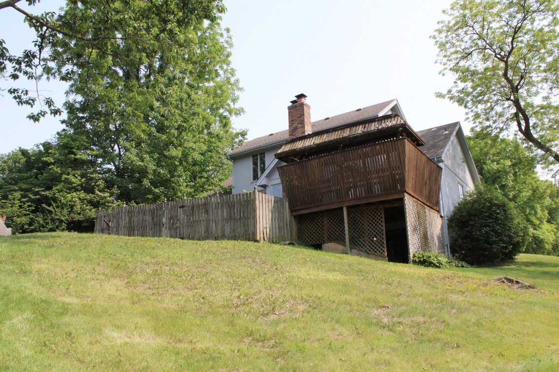 Image for REAL ESTATE AUCTION