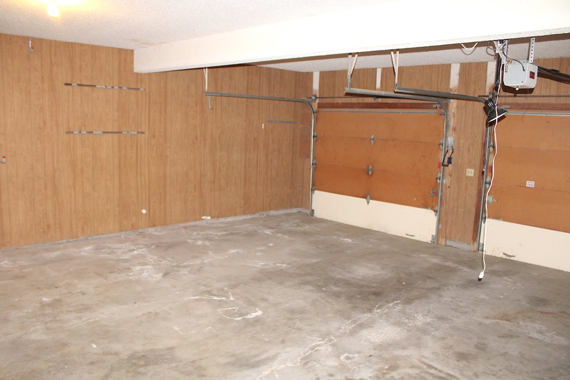 Image for REAL ESTATE AUCTION
