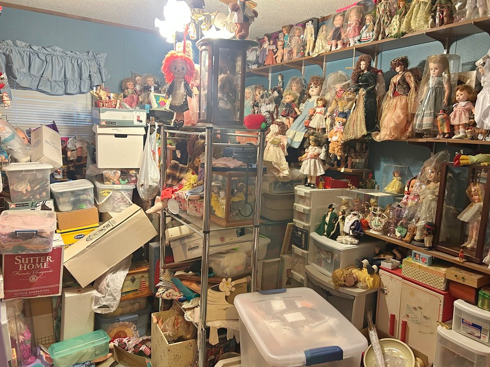 Image for HUGE 2-RING LIFETIME COLLECTOR'S ESTATE AUCTION