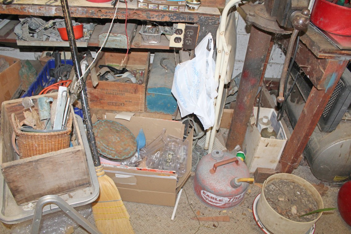 Image for ESTATE AUCTION