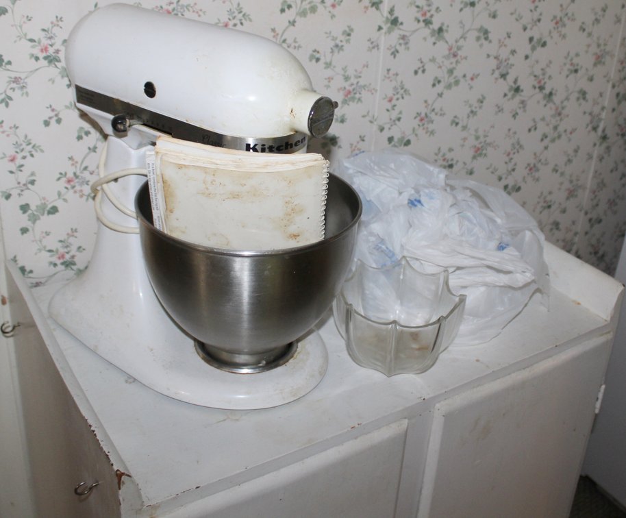 Image for ESTATE AUCTION