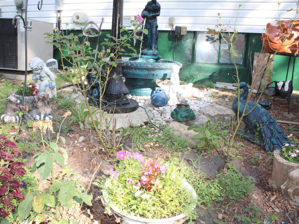 Image for ESTATE AUCTION