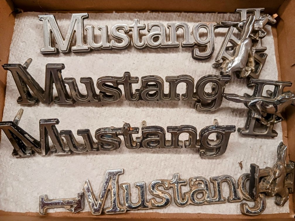 Image for INDOOR ANTIQUE AUCTION