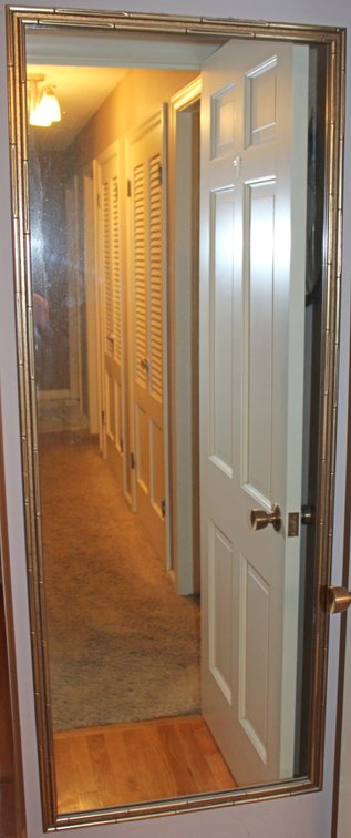 Image for LIVING ESTATE AUCTION