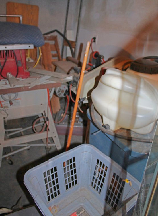 Image for LIVING ESTATE AUCTION