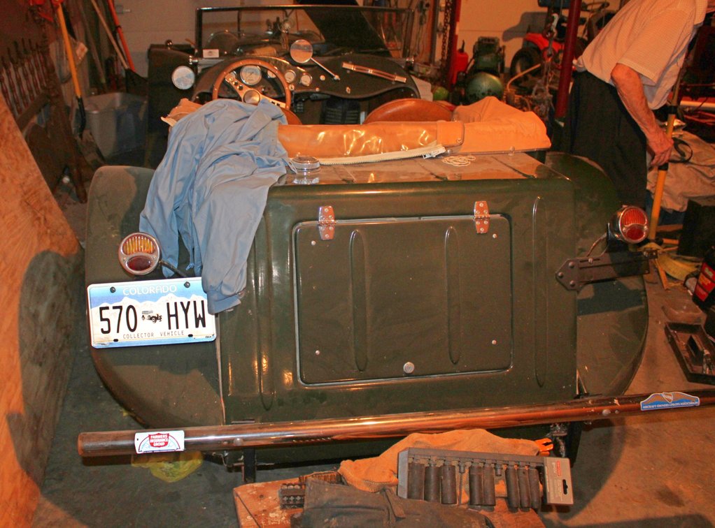 Image for LIVING ESTATE AUCTION