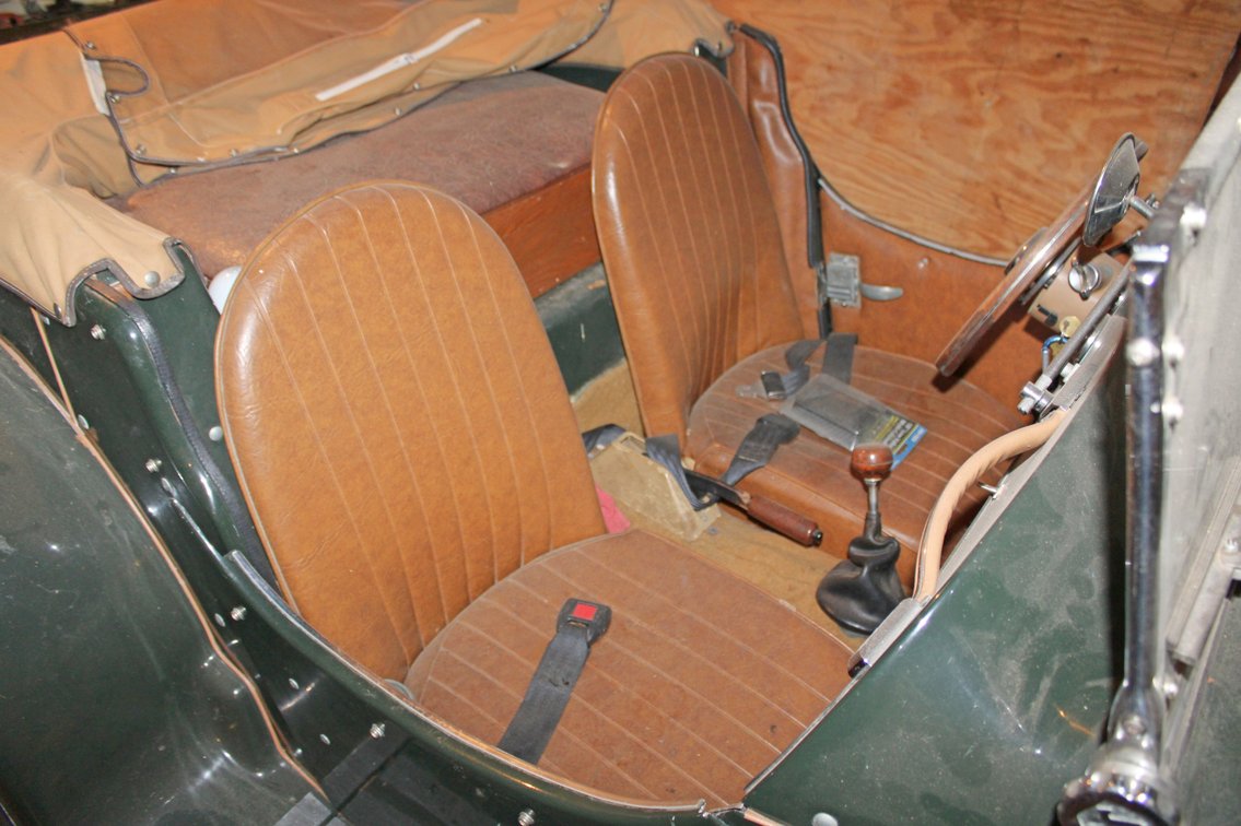 Image for LIVING ESTATE AUCTION