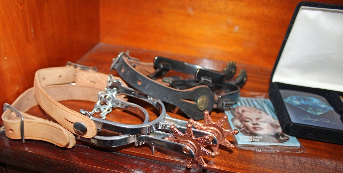 Image for HUGE 2-RING LIVING ESTATE AUCTION