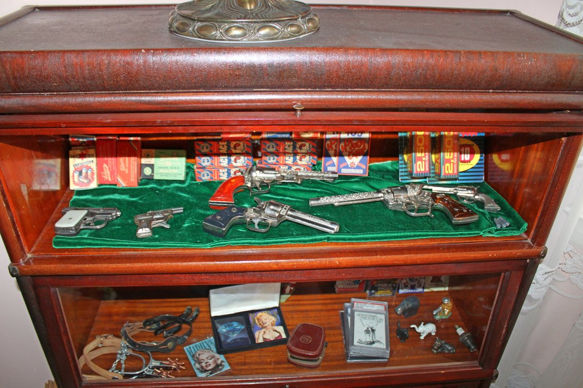 Image for HUGE 2-RING LIVING ESTATE AUCTION
