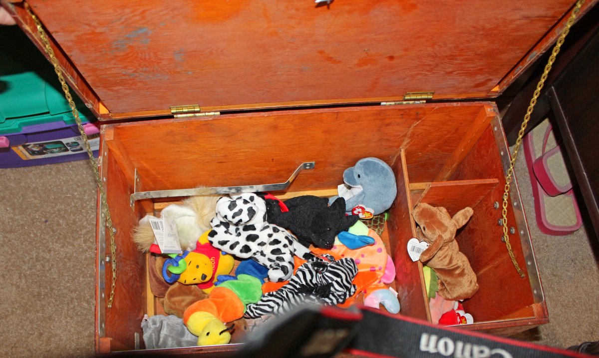 Image for HUGE 2-RING LIVING ESTATE AUCTION