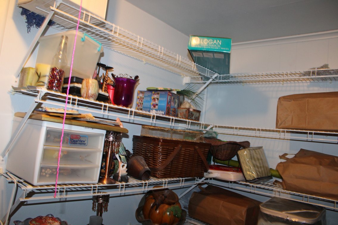 Image for HUGE 2-RING LIVING ESTATE AUCTION