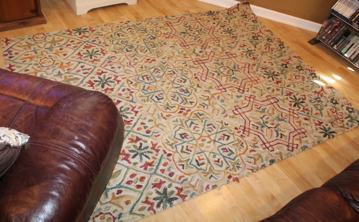 Image for LIVING ESTATE AUCTION