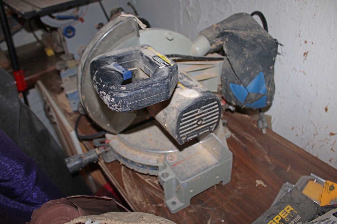 Image for ESTATE AUCTION