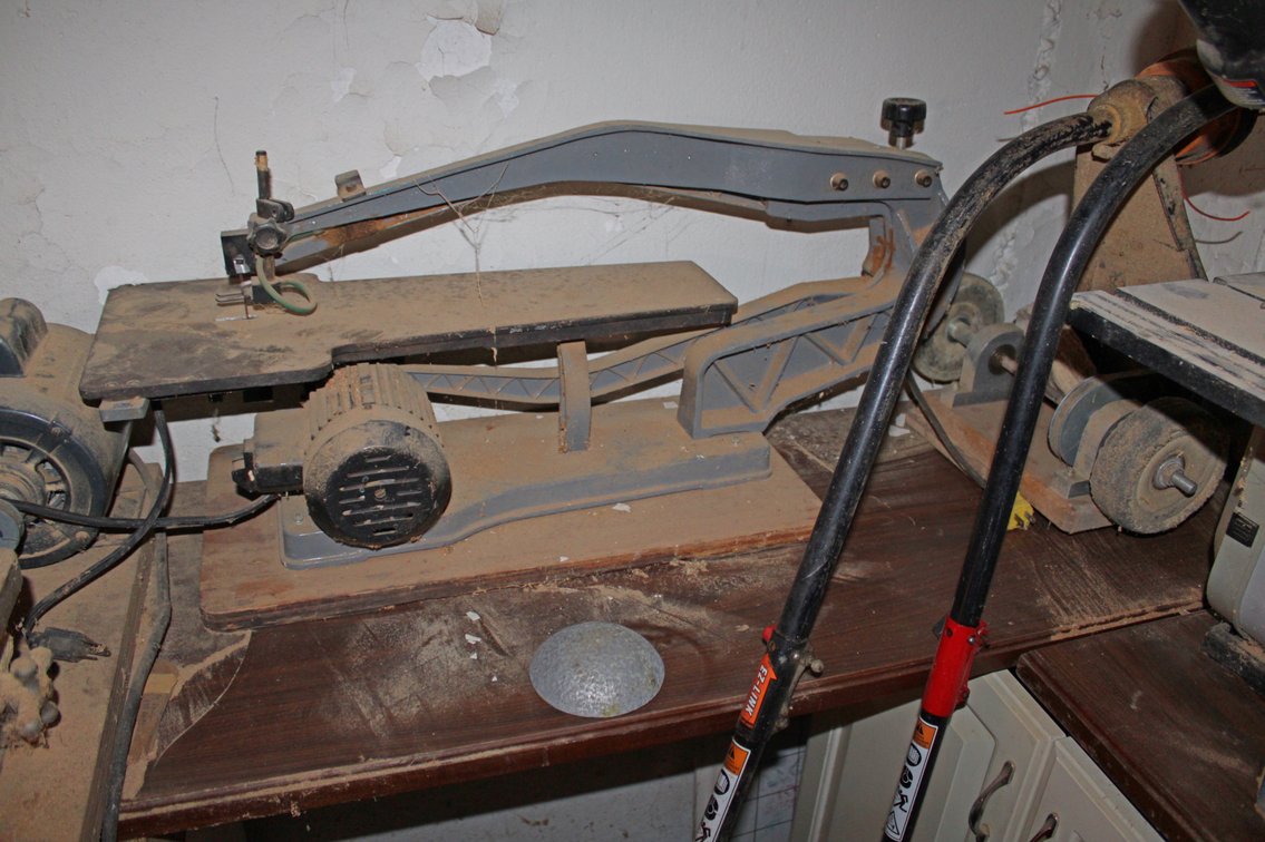 Image for ESTATE AUCTION