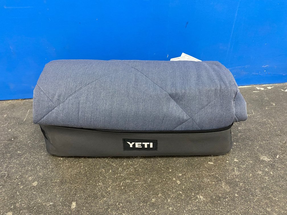 Yeti Blanket