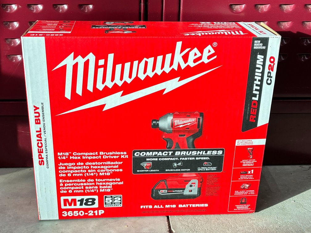 Milwaukee Compact 1/4" Impact Driver