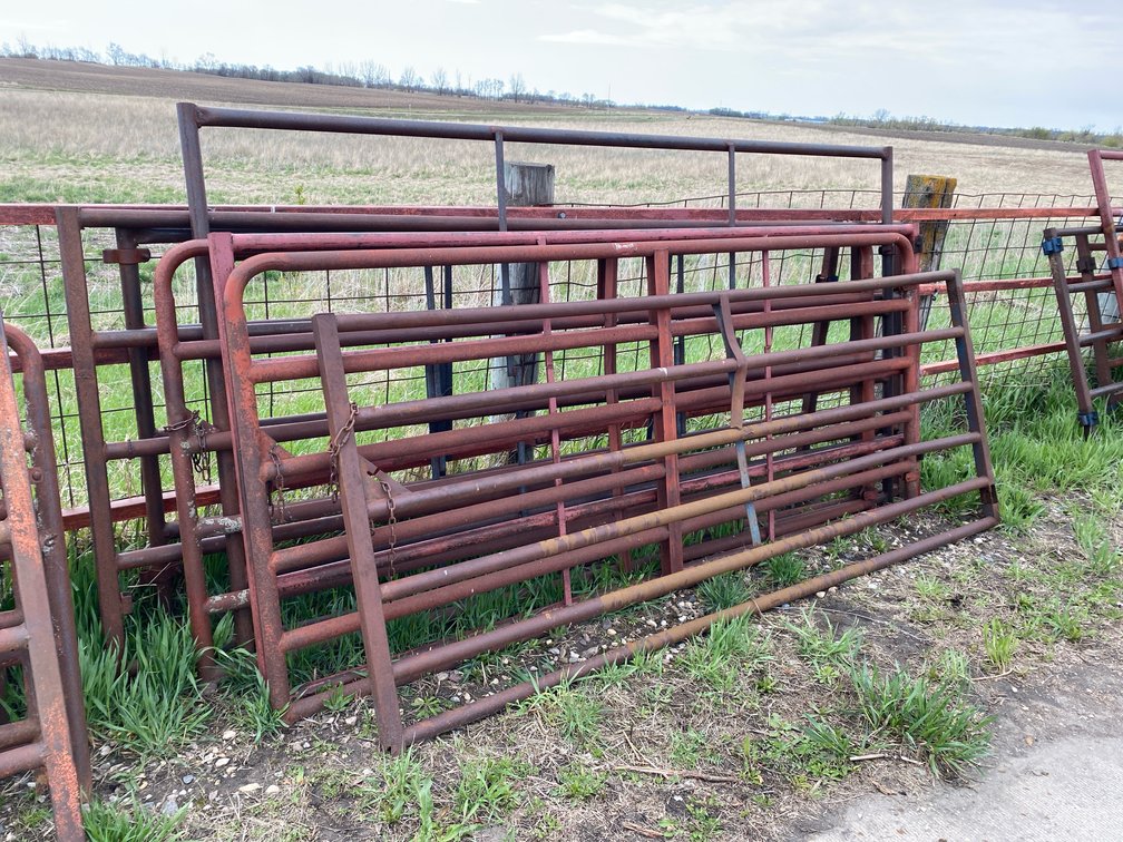 LIVESTOCK GATES