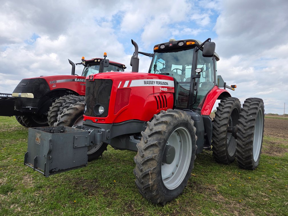 2009 MASSEY FERGUSON 7495 DYNA VT MFWD TRACTOR
