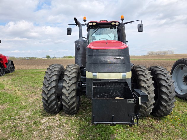 Image for 2015 CASE IH 340 MAGNUM ROW TRAC CVT MFWD TRACTOR
