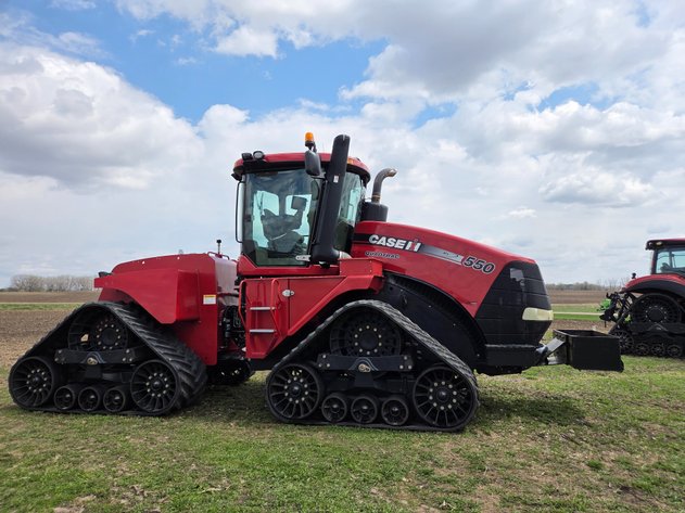 Image for 2012 CASE IH 550 STEIGER QUAD TRAC 4WD TRACTOR,