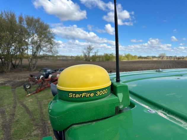 Image for 2011 JOHN DEERE STARFIRE 3000 GLOBE W/ RTK