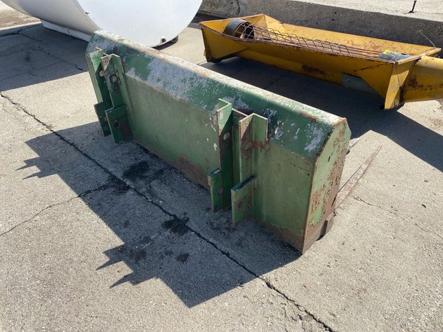 Image for 5' MANURE BUCKET