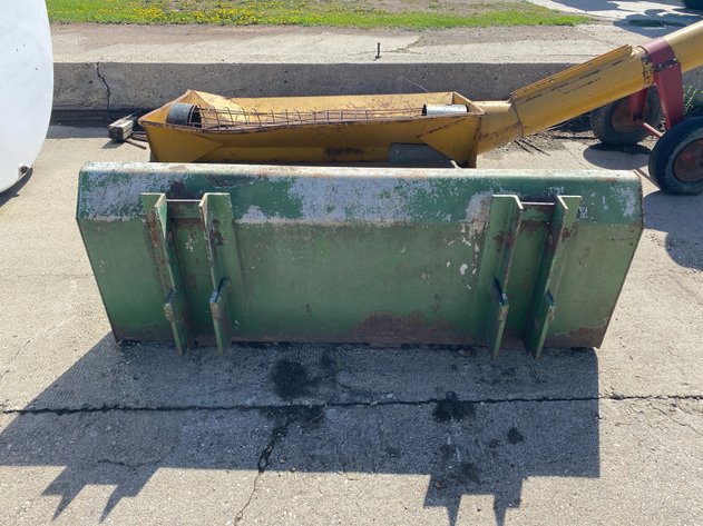 Image for 5' MANURE BUCKET