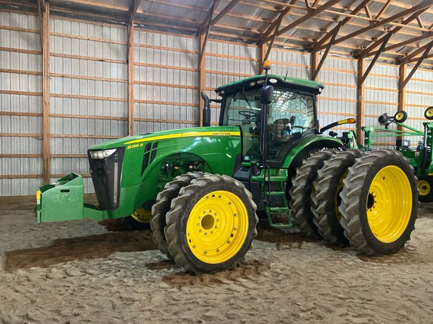 Image for 2011 JOHN DEERE 8285R MFWD TRACTOR