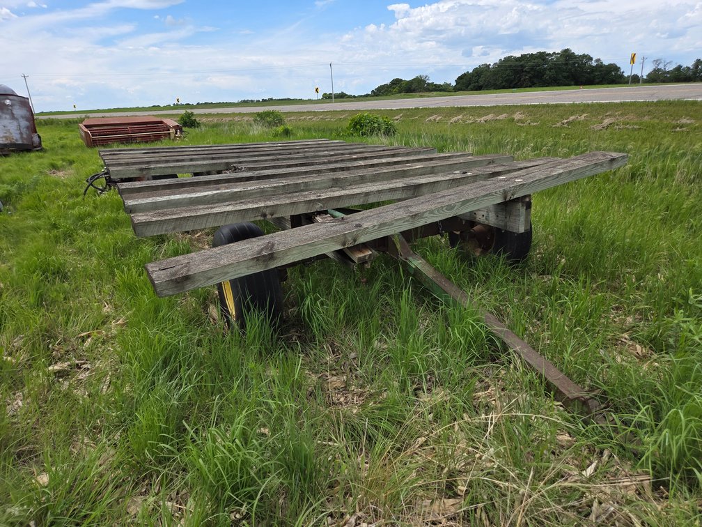 HEAVY DUTY HAY RACK