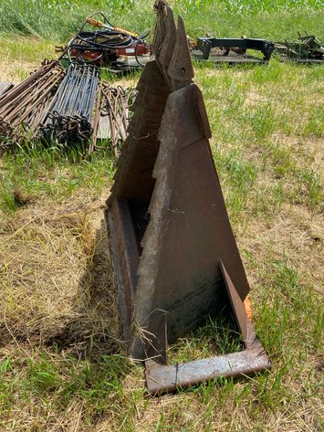 Image for QUICK TACH BUCKET SPADE