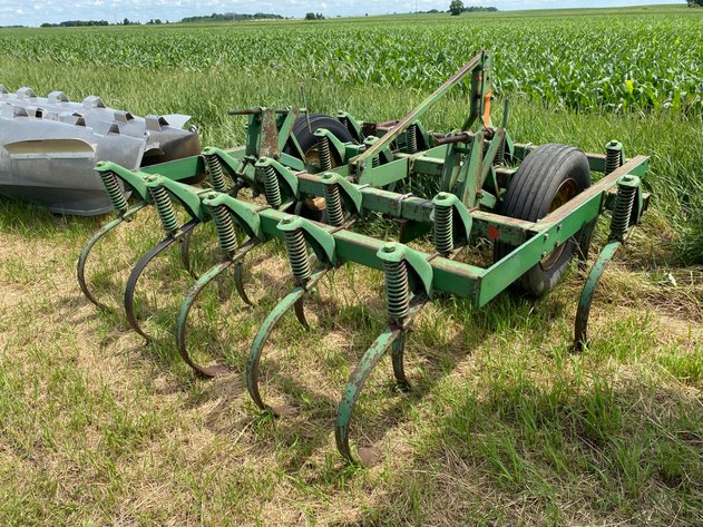 Image for JOHN DEERE 3 PT CULTIVATOR