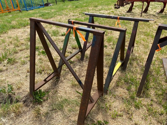 Image for 3 HEAVY DUTY SAW HORSES