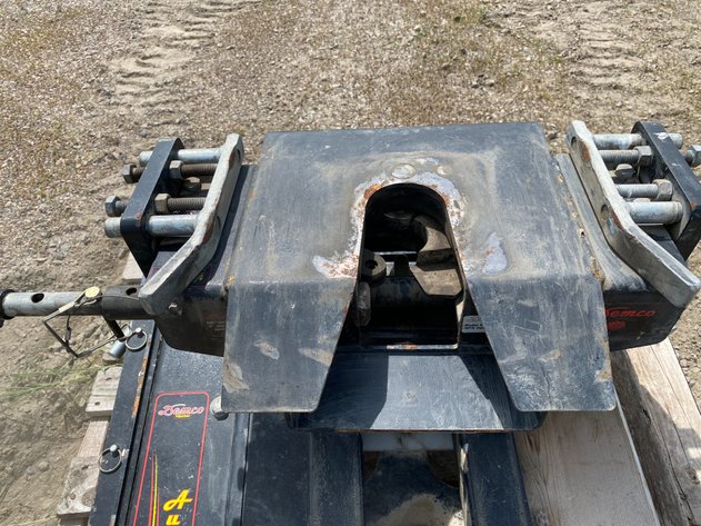 Image for AUTO SLIDE 5TH WHEEL HITCH