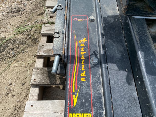 Image for AUTO SLIDE 5TH WHEEL HITCH