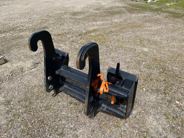 Image for PAYLOADER TO QUICK TACH ATTACHMENT
