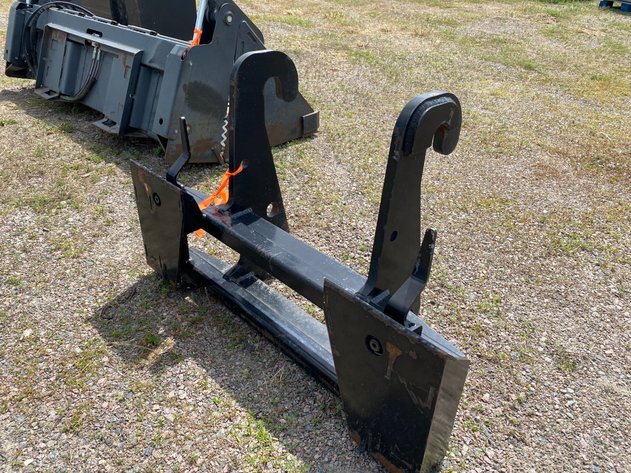 Image for PAYLOADER TO QUICK TACH ATTACHMENT
