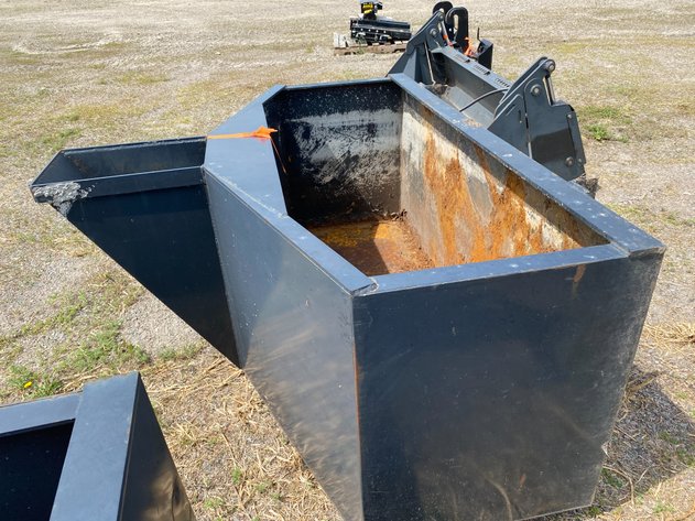 Image for WERX CONCRETE HOPPER WITH QUICK TACH