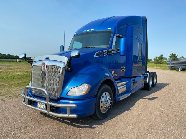 Image for 2016 KENWORTH T680