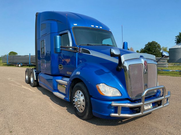 Image for 2016 KENWORTH T680