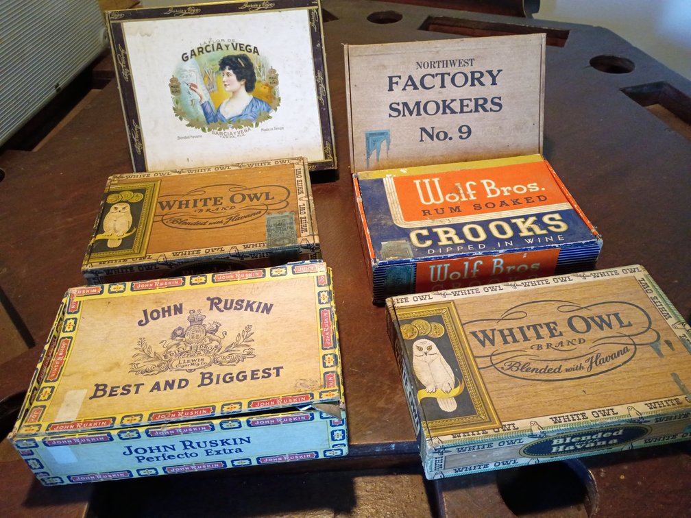 Cigar boxes