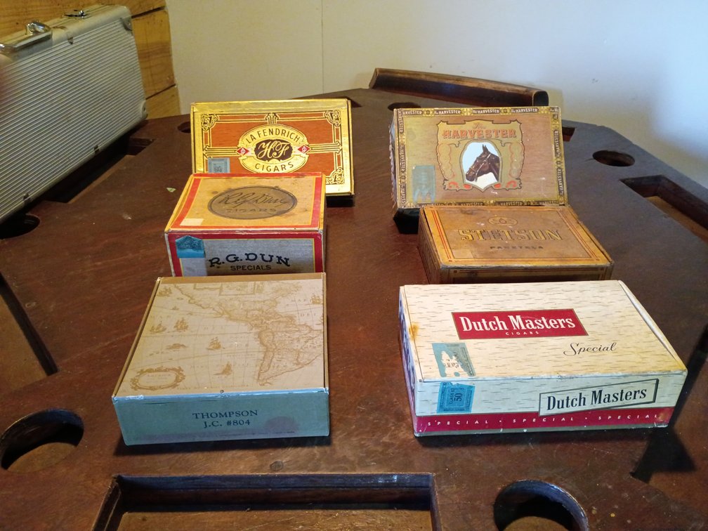 Cigar boxes