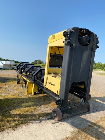 Image for HYSTER C1.5L VERY NARROW AISLE TURRET TRUCK