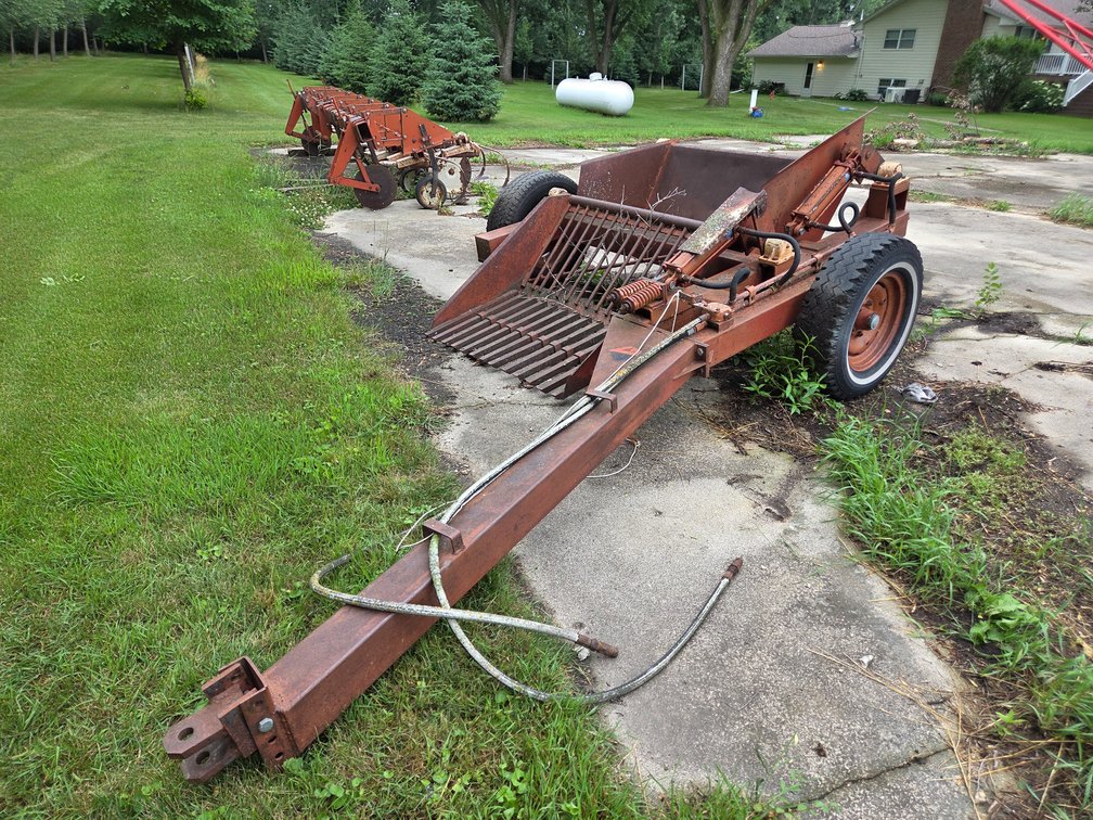 ROCK PICKER