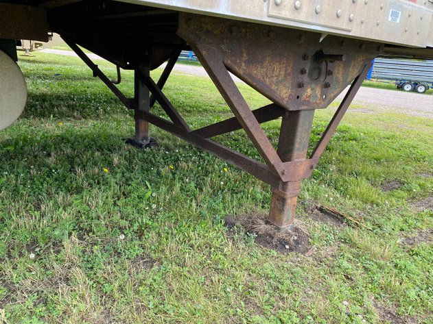 Image for GREAT DANE 28' DRY VAN TRAILER