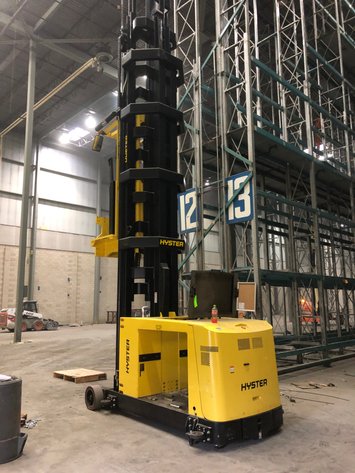 Image for HYSTER C1.5L VERY NARROW AISLE TURRET TRUCK